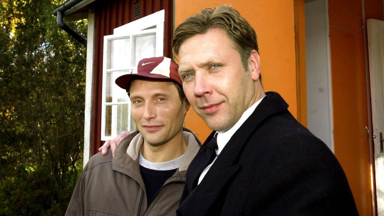 Mikael Persbrandt Ung