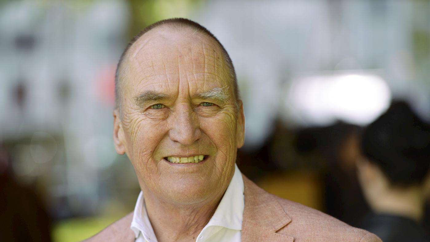 Hans Mosesson Sjuk