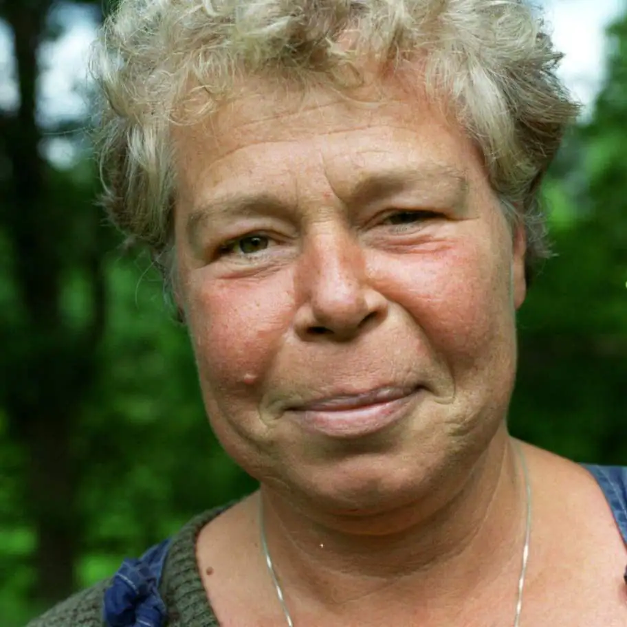 Qristina Ribohn Son Qristina Ribohn Son
