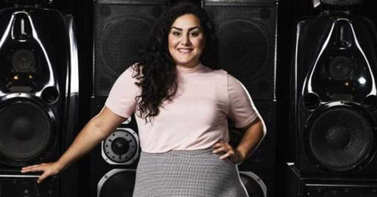 Tina Mehrafzoon Familj